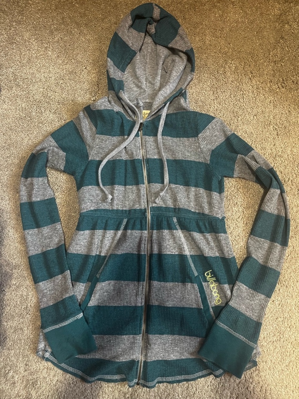 Women’s vintage 2000’s y2k billabong hoodie babydoll sweater striped